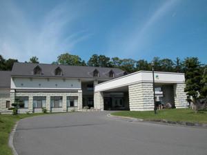 こぶしの湯あつまの外観